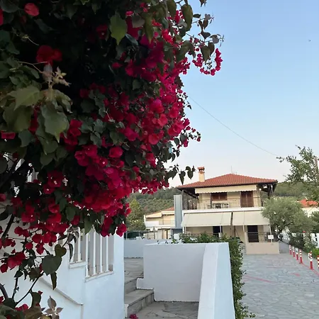 Sunset Szálloda Néosz Marmarász