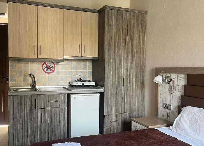 Sunset 2* Néosz Marmarász